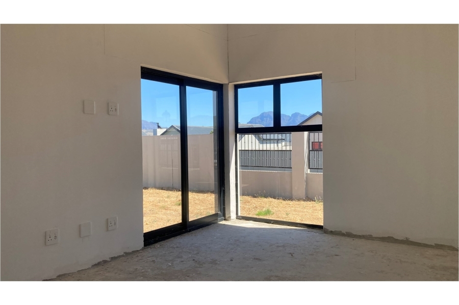 4 Bedroom Property for Sale in Paarl South Western Cape